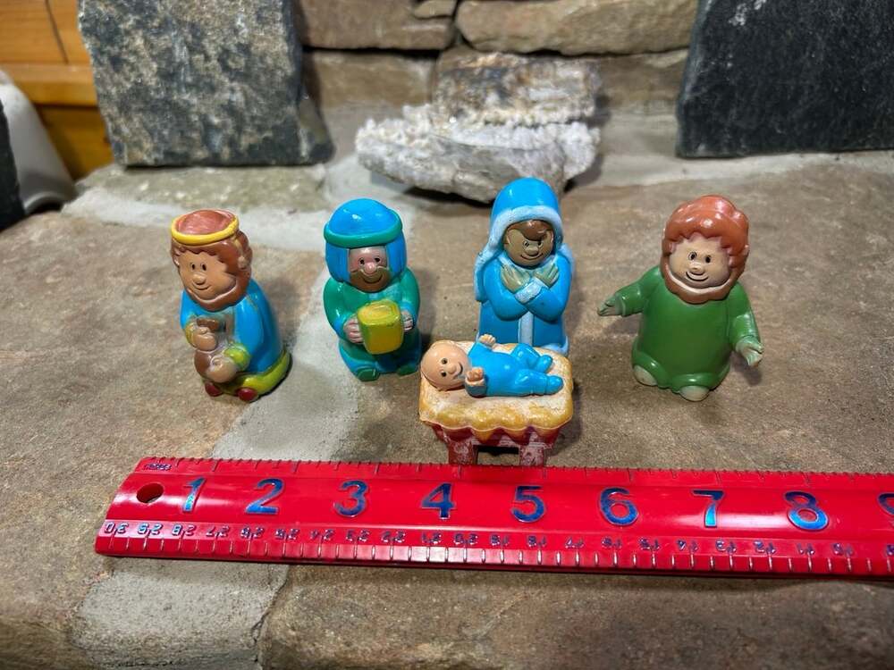 Plastic Nativity Figures Mary Joseph Jesus and two wise guys